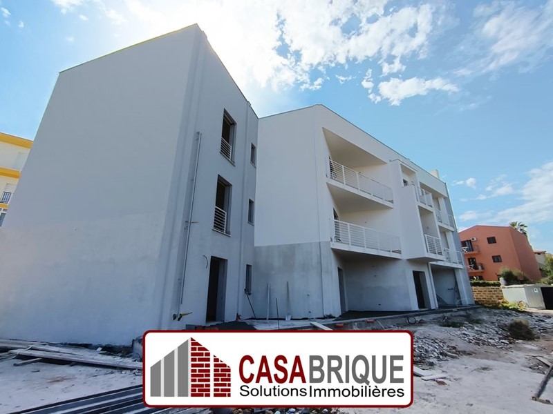 Quadrilocale in Vendita a Santa Flavia, 250'000€, 105 m²