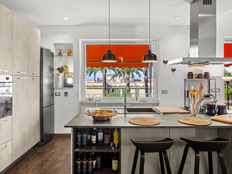 Appartamento in Vendita a Genova, 635'000€, 105 m²