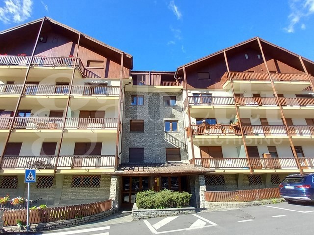Trilocale in Affitto a Bardonecchia, 1'100€, 80 m², arredato