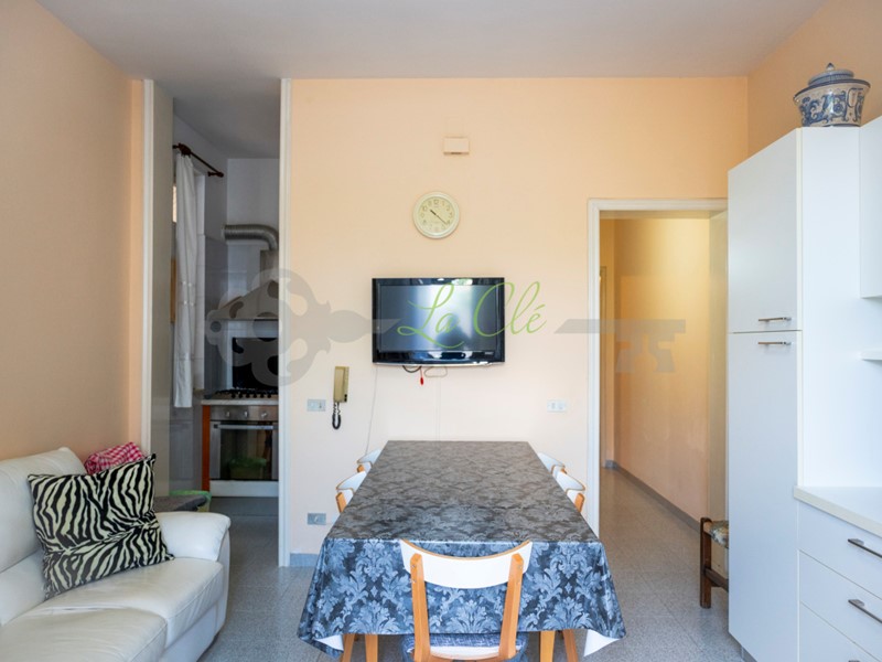 Casa Indipendente in Vendita a Cavallino, 220'000€, 198 m², con Box