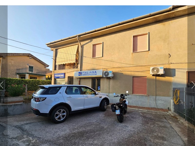 Casa Indipendente in Vendita a Enna, zona Macello, 110'000€, 98 m²
