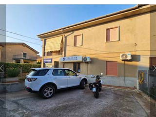 Casa Indipendente in Vendita a Enna, zona Macello, 110'000€, 98 m²