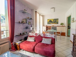 Trilocale in Vendita a Lecco, 205'000€, 80 m²