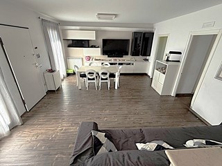 Appartamento in Vendita a Fermo, 225'000€, 124 m²