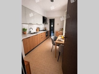 Trilocale in Vendita a Cento, 92'000&euro;, 82 m²