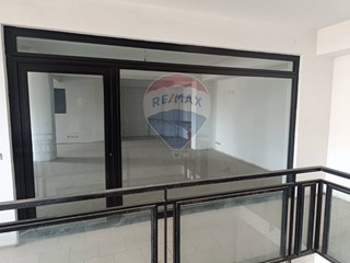 Ufficio in Vendita a Lentini, 90'000€, 115 m²