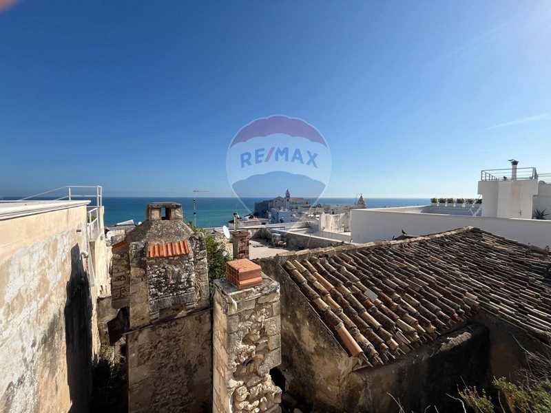 Appartamento in Vendita a Vieste, 249'000€, 273 m²