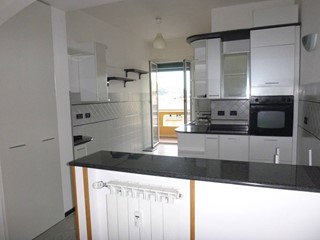 Attico in Vendita a Chiavari, 210'000€, 100 m²