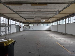 Attività commerciale in Vendita a San Miniato, 550'000€, 500 m²