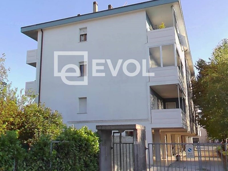 Quadrilocale in Vendita a San Giorgio di Nogaro, 110'000€, 74 m²