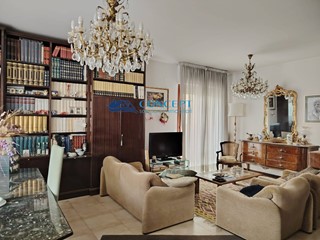 Trilocale in Vendita a Ascoli Piceno, 218'000€, 105 m²