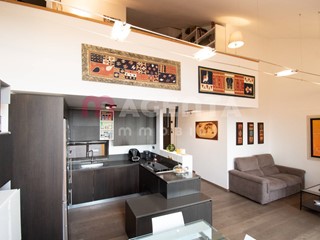 Appartamento in Vendita a Monza, 390'000€, 136 m²