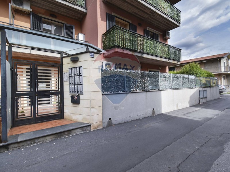 Attico in Vendita a Belpasso, 125'000€, 85 m²