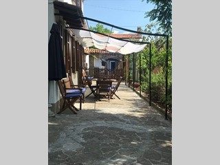 Villa in Vendita a Montecalvo Versiggia, 185'000€, 150 m²