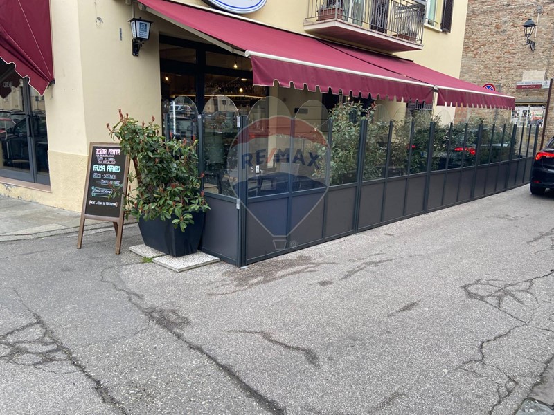 Attività commerciale in Vendita a Fidenza, 40'000€, 60 m²