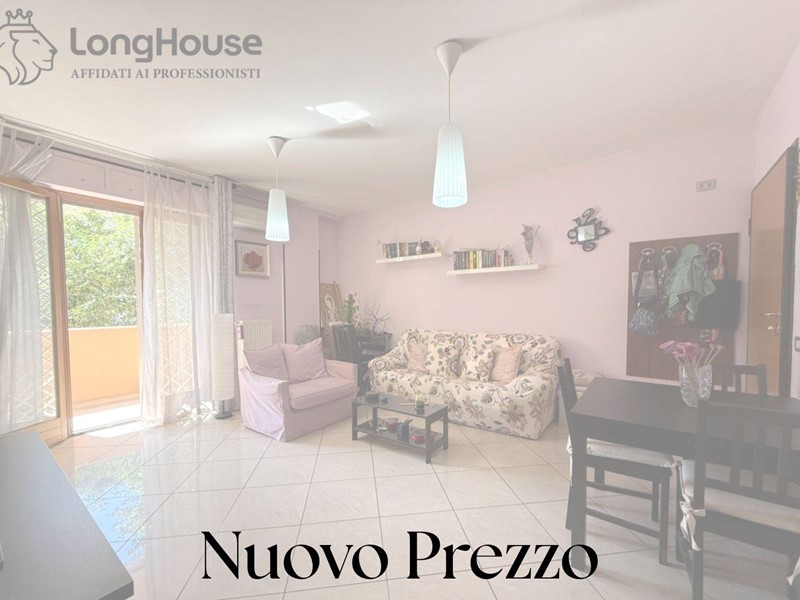 Bilocale in Vendita a Roma, 155'000€, 65 m²