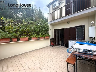 Villetta a schiera in Vendita a Fonte Nuova, 219'000€, 140 m²