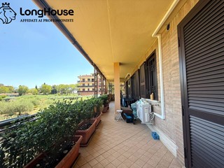 Trilocale in Vendita a Guidonia Montecelio, 235'000€, 80 m²