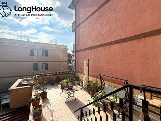 Trilocale in Vendita a Roma, 189'000€, 75 m²