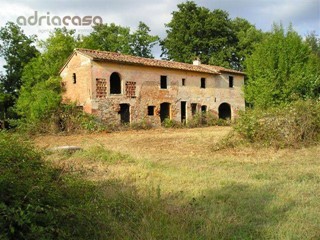 Villa in Vendita a Misano Adriatico, 900'000€, 500 m²