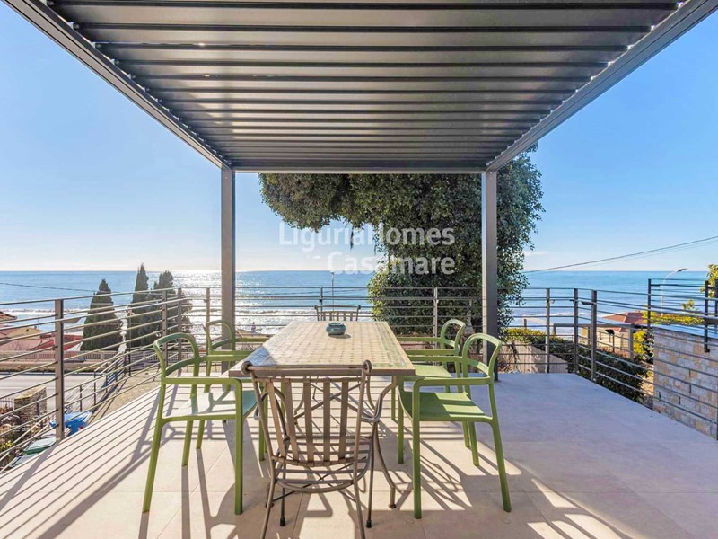 Trilocale in Vendita a Santo Stefano al Mare, 570'000&euro;, 82 m²
