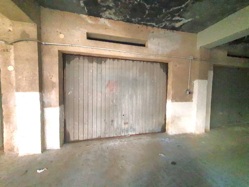 Box in Vendita a Siracusa, 22'000&euro;, 20 m²