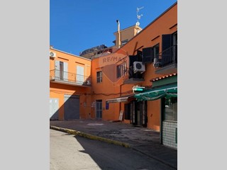 Immobile commerciale in Affitto a Pozzuoli, 450€, 23 m²