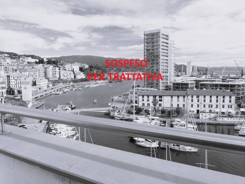 Appartamento in Vendita a Savona, 295'000€, 108 m²