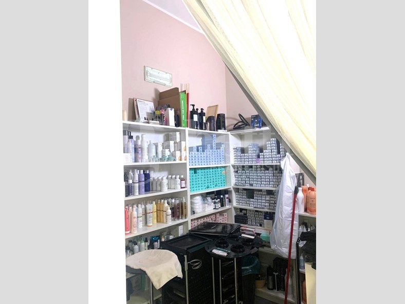 Negozio in Vendita a Berlingo, 100'000€, 75 m²