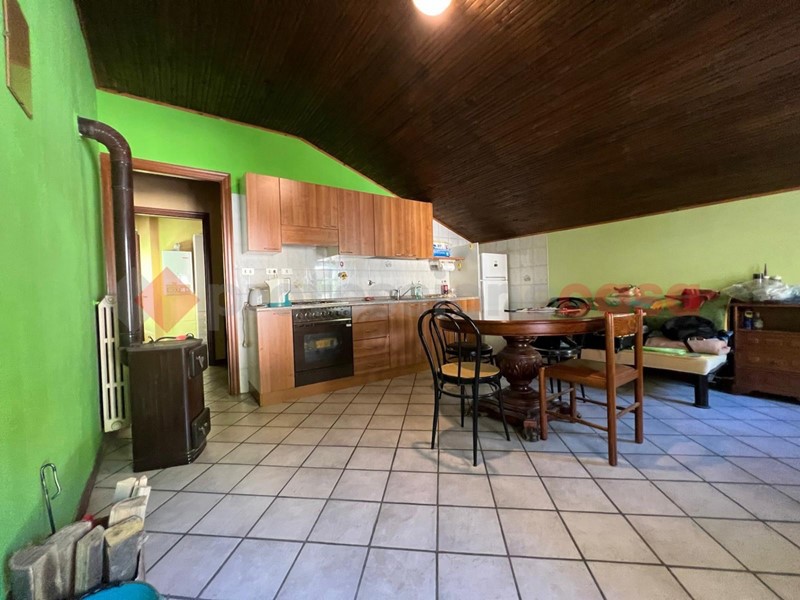 Trilocale in Vendita a Perrero, 13'000€, 64 m², arredato