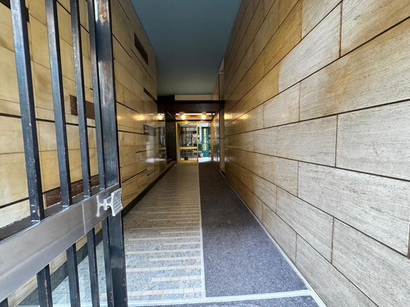 Laboratorio in Vendita a Milano, 350'000€, 115 m²