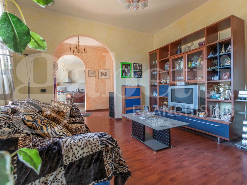 Villa bifamiliare in Vendita a Mogliano Veneto, 250'000€, 98 m², arredato