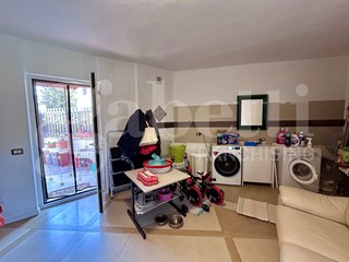 Casa Indipendente in Vendita a Dorno, 165'000€, 180 m²