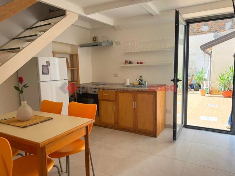 Monolocale in Affitto a Catania, 500€, 30 m², arredato