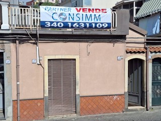 Casa Indipendente in Vendita a Aci Catena, 89'000€, 116 m²