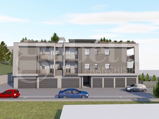 Trilocale in Vendita a Longone al Segrino, 322'600€, 86 m²