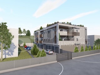 Trilocale in Vendita a Longone al Segrino, 248'800€, 86 m²