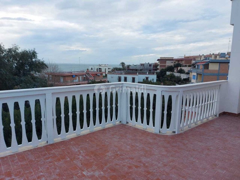 Trilocale in Affitto a Anzio, 500€, 45 m², arredato