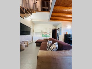 Casa Semi Indipendente in Vendita a Ravenna, 225'000€, 135 m², arredato