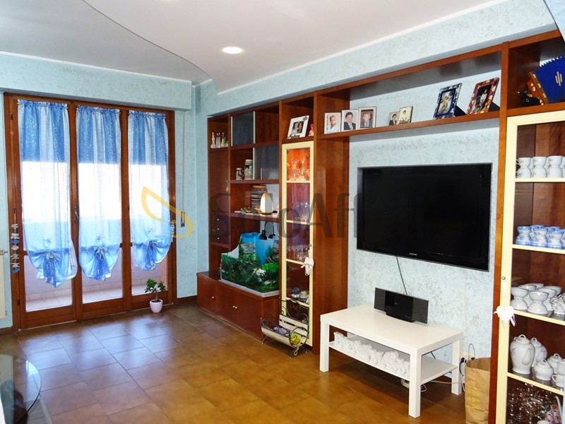 Quadrilocale in Affitto a Senigallia, zona Montagnola, 1'000€, 100 m², arredato, con Box