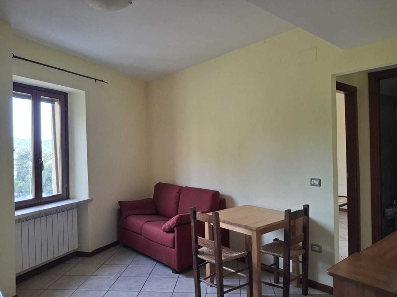 Bilocale in Affitto a Perugia, zona Periferia, 380€, 38 m²