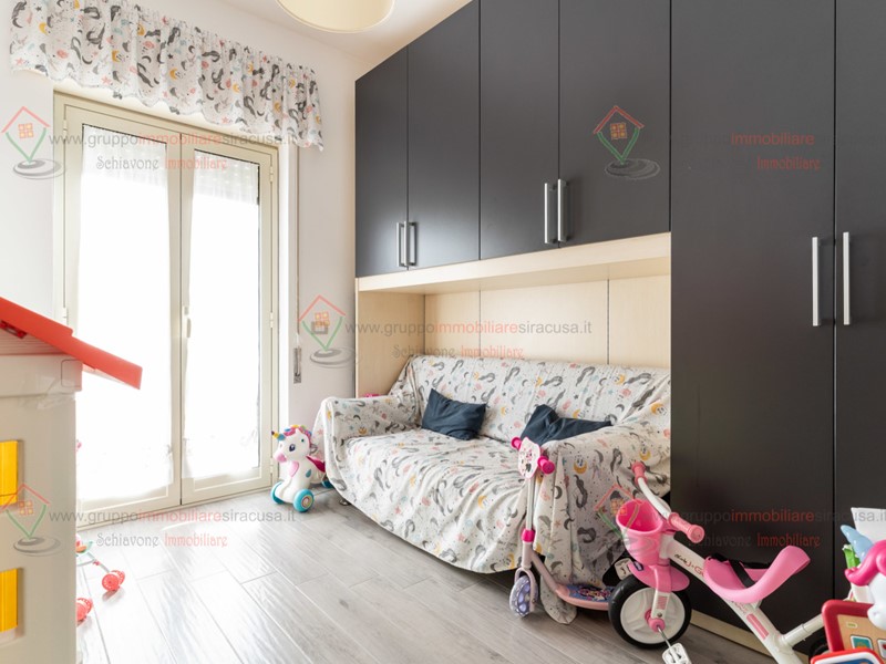 Trilocale in Vendita a Siracusa, zona Tunisi Grottasanta, 85'000€, 80 m²