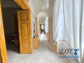 Appartamento in Vendita a Afragola, 345'000€, 250 m²