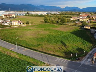 Terreno agricolo in Vendita a Ospitaletto, 8159 m²