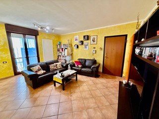 Quadrilocale in Vendita a Alessandria, 116'000€, 90 m²