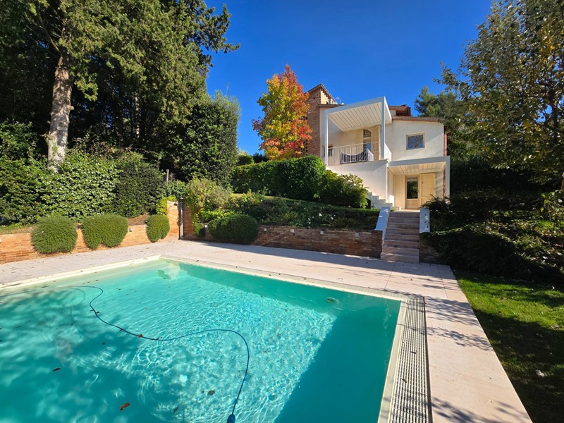 Casa Semi Indipendente in Vendita a Montopoli in Val d'Arno, 490'000€, 150 m²