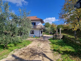 Villa in Vendita a Trevico, 89'000&euro;, 105 m²