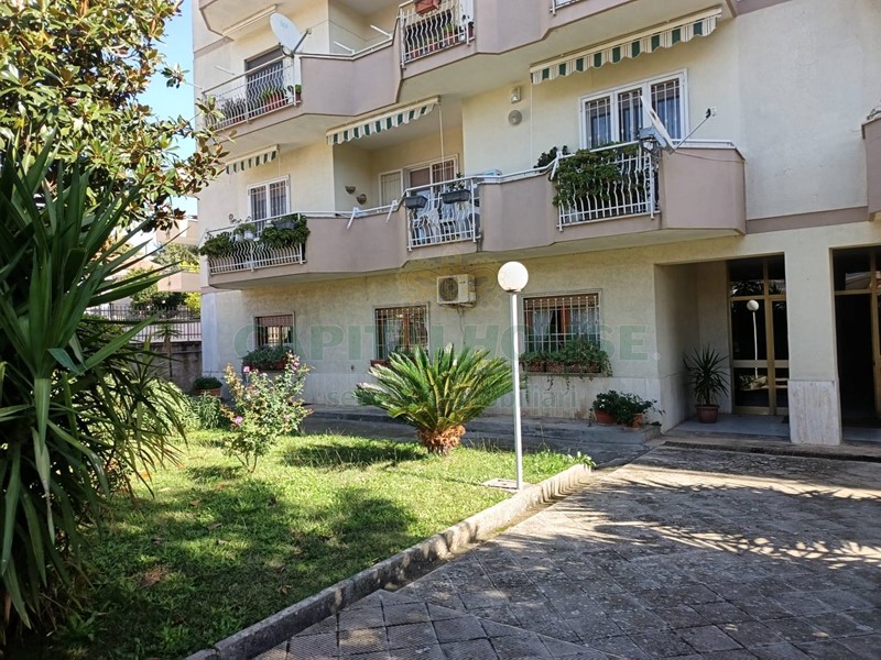 Quadrilocale in Vendita a Caserta, 250'000€, 151 m²