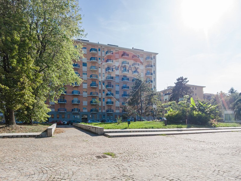 Trilocale in Vendita a Collegno, 180'000€, 82 m²