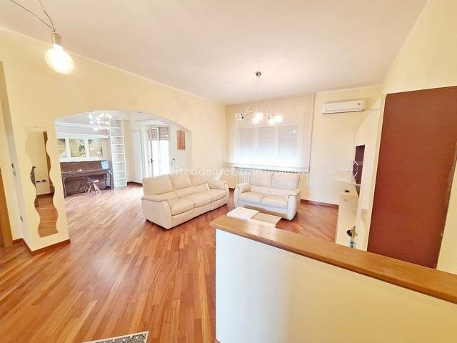 Appartamento in Vendita a Penne, 105'000€, 130 m²